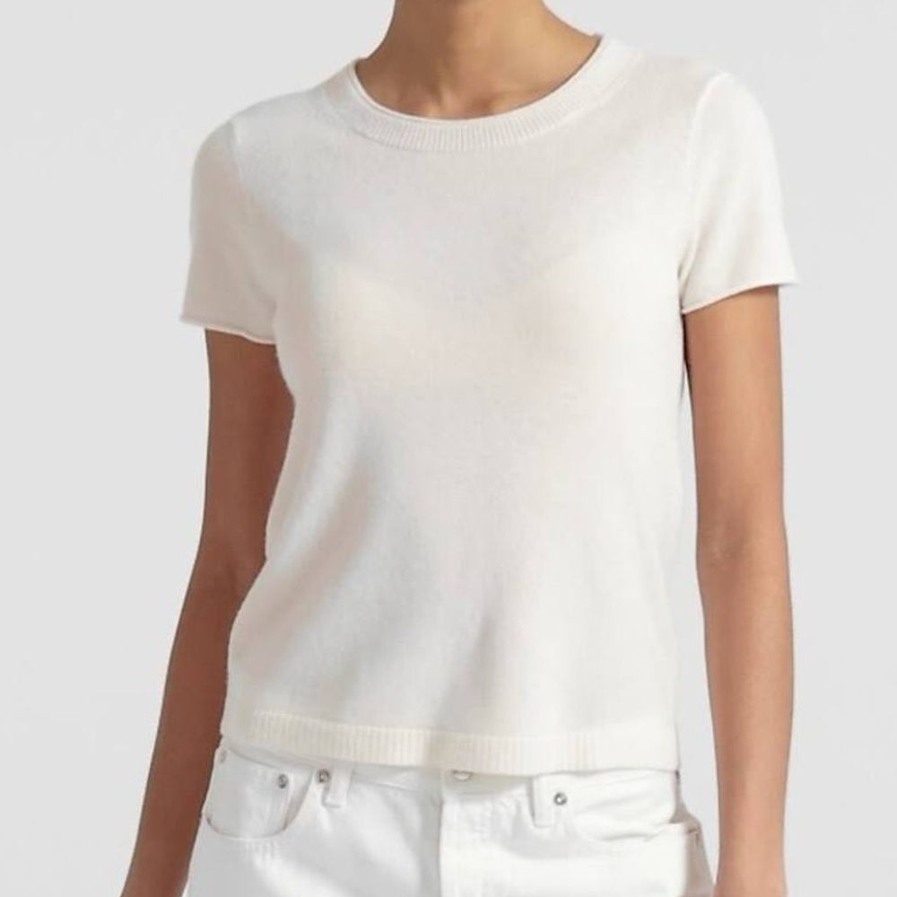 NWT - Cashmere crew-neck T-shirt sweater